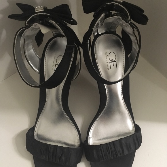 Dressy heels size 7.5 - Picture 3 of 4